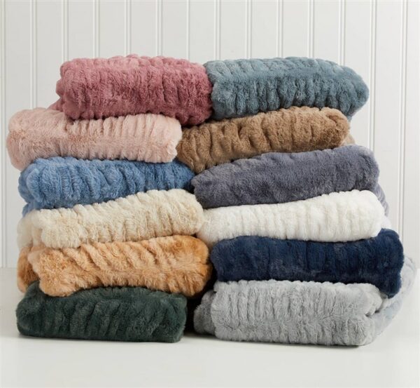 30019 Luxury Heavyweight Ruched Throw Blankets 50" X 60"